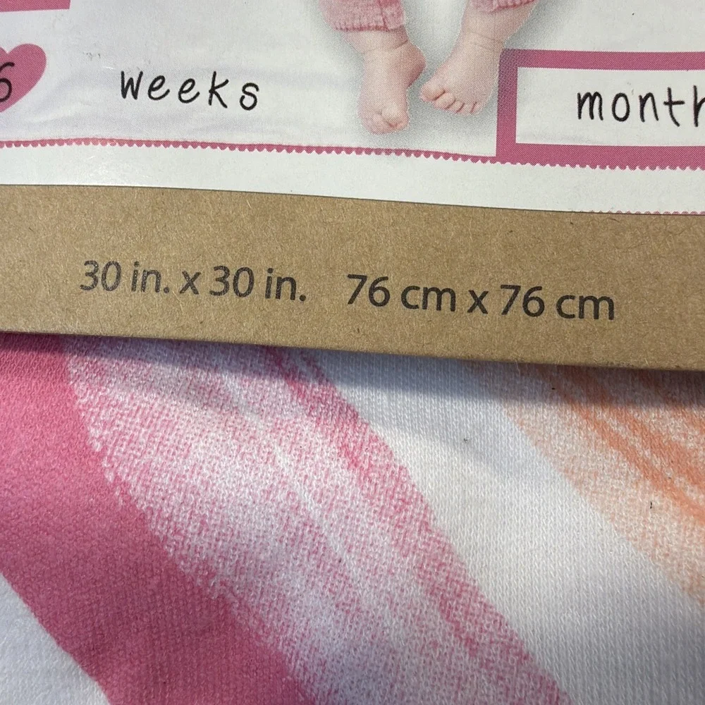 Baby Essentials Pink Blanket Photo Op Milestone &‎ 2 Markers NWT